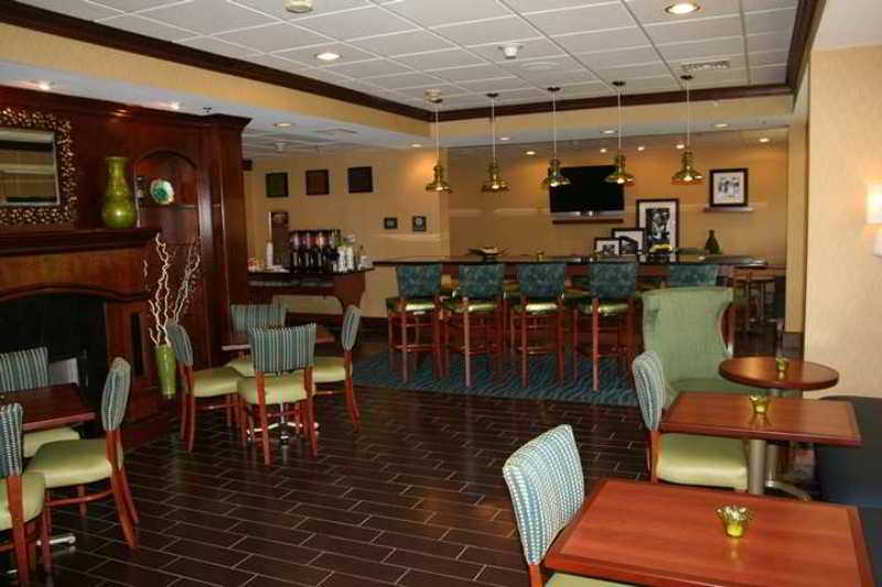 Hampton Inn Petersburg-Fort Gregg Adams Restaurante foto